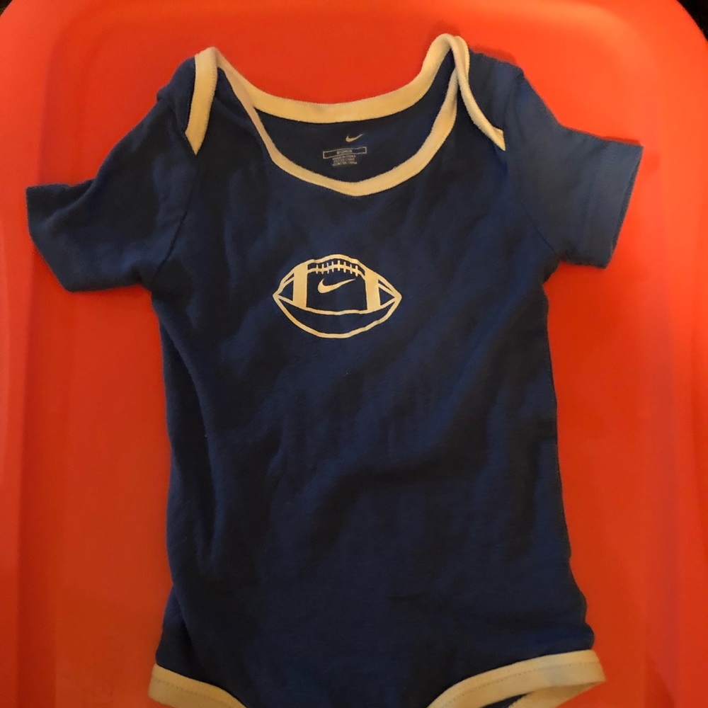 Boy’s Bundle - Picture 3 of 4